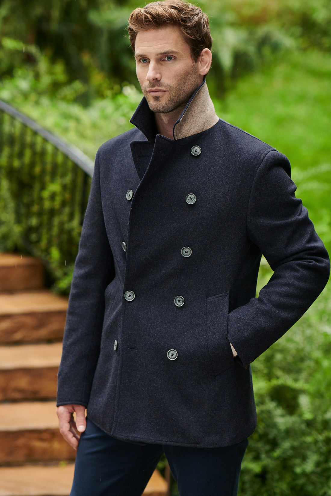 Men's double-breasted coat in blue wool with gold buttons
